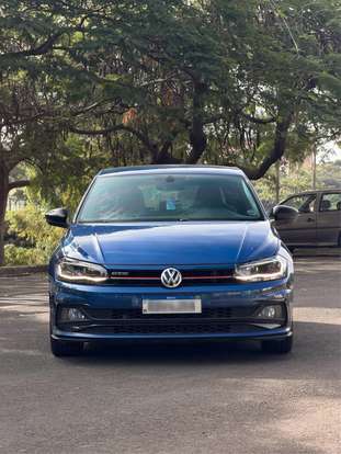 VOLKSWAGEN-POLO-2020