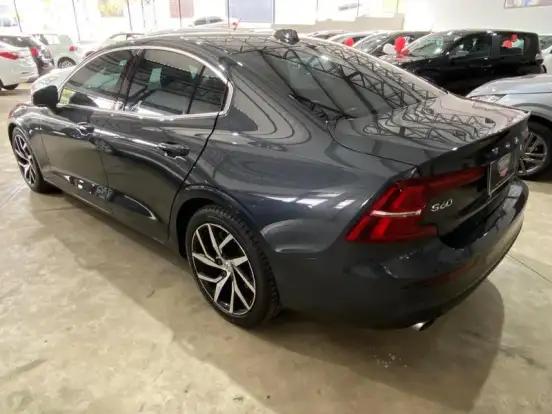 VOLVO-S60-2019