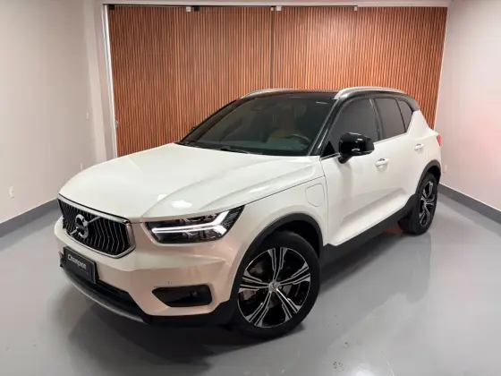 VOLVO XC40 1.5 T5 RECHARGE INSCRIPTION GEARTRONIC VOLVO XC40 1.5 T5 RECHARGE INSCRIPTION GEARTRONIC