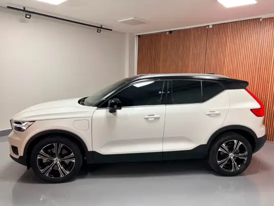VOLVO-XC40-1.5 T5 RECHARGE INSCRIPTION GEARTRONIC VOLVO-XC40-2021