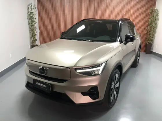 VOLVO XC40 P6 RECHARGE ELECTRIC PLUS VOLVO XC40 P6 RECHARGE ELECTRIC PLUS