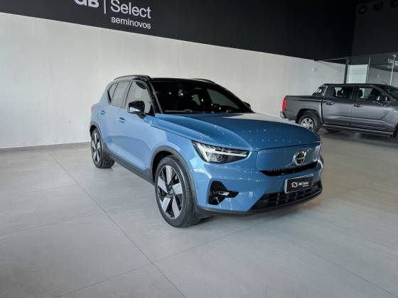 VOLVO XC40 P8 RECHARGE TWIN ELECTRIC ULTIMATE AWD
