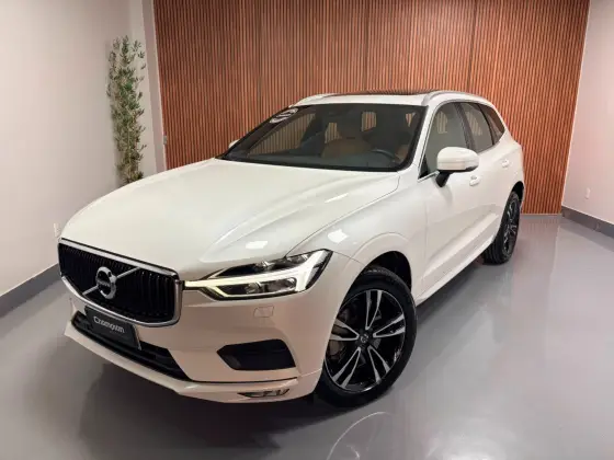 VOLVO XC60 2.0 D5 DIESEL MOMENTUM AWD GEARTRONIC VOLVO XC60 2.0 D5 DIESEL MOMENTUM AWD GEARTRONIC