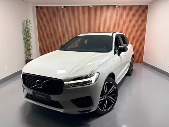 VOLVO XC60 2.0 T8 HYBRID R-DESIGN AWD GEARTRONIC VOLVO XC60 2.0 T8 HYBRID R-DESIGN AWD GEARTRONIC