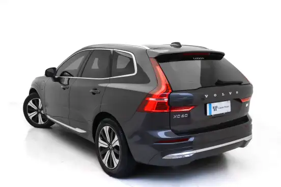 VOLVO-XC60-2022