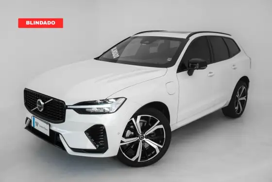 VOLVO XC60 2.0 T8 RECHARGE ULTIMATE DARK AWD GEARTRONIC VOLVO XC60 2.0 T8 RECHARGE ULTIMATE DARK AWD GEARTRONIC