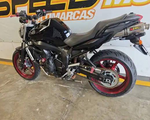 YAMAHA-FZ6N-2009