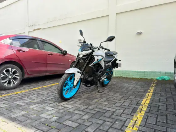 YAMAHA MT-03 CONNECTED ABS 