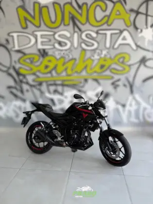YAMAHA MT-03 YAMAHA MT-03