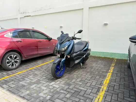 YAMAHA XMAX ABS 