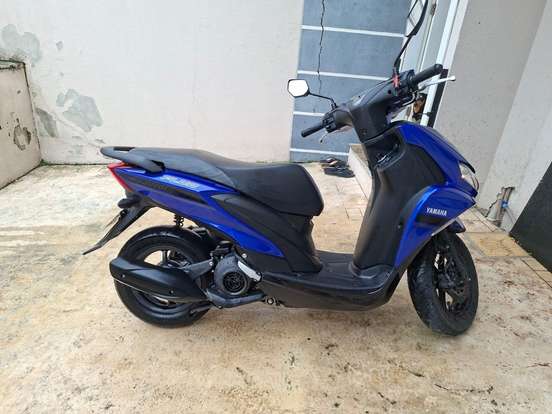 YAMAHA-FLUO 125 ABS-2023