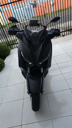 YAMAHA-XMAX ABS-2021