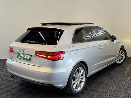 AUDI-A3-1.8 TFSI SPORT 16V GASOLINA 2P S-TRONIC AUDI-A3-2013
