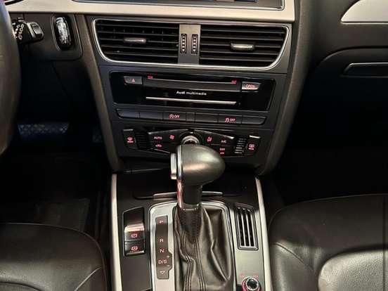 AUDI-A4-1.8 TFSI AMBIENTE AVANT GASOLINA 4P MULTITRONIC AUDI-A4-2015