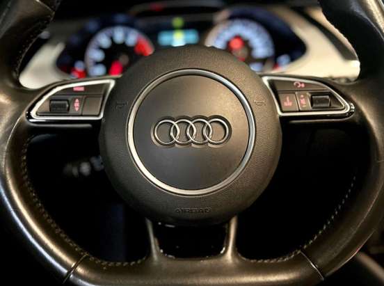 AUDI-A4-2015