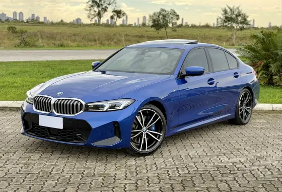 BMW 320i 2.0 16V TURBO FLEX M SPORT AUTOMÁTICO BMW 320i 2.0 16V TURBO FLEX M SPORT AUTOMÁTICO