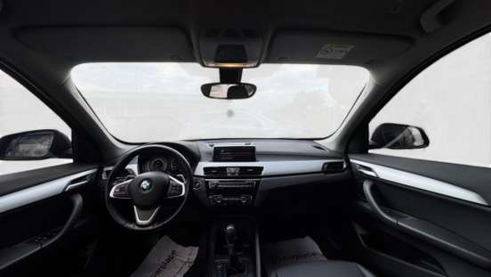 BMW-X1-2021
