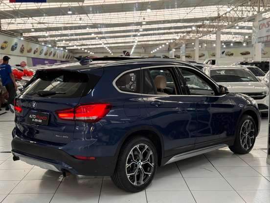 BMW-X1-2021