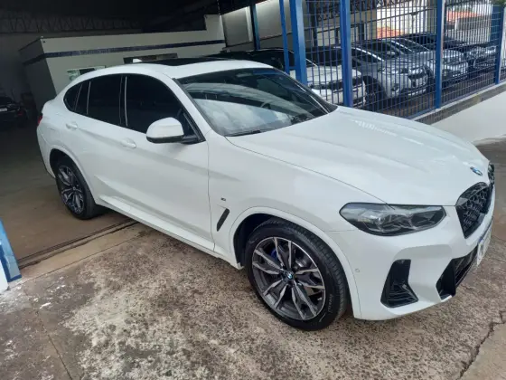 BMW X4 2.0 16V GASOLINA XDRIVE20I M SPORT STEPTRONIC BMW X4 2.0 16V GASOLINA XDRIVE20I M SPORT STEPTRONIC