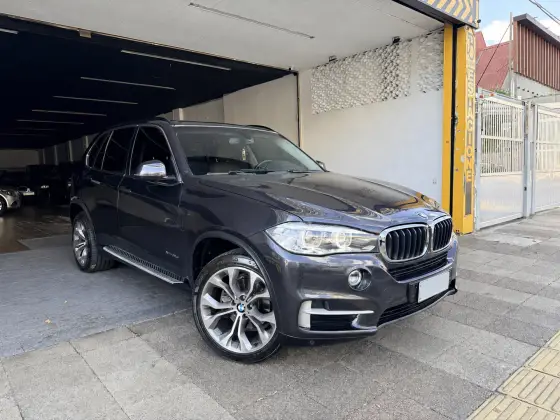 BMW X5 3.0 4X4 30D I6 TURBO DIESEL 4P AUTOMÁTICO BMW X5 3.0 4X4 30D I6 TURBO DIESEL 4P AUTOMÁTICO