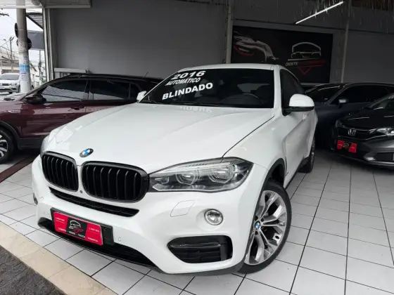 BMW X6 3.0 35I 4X4 COUPÉ 6 CILINDROS 24V GASOLINA 4P AUTOMÁTICO BMW X6 3.0 35I 4X4 COUPÉ 6 CILINDROS 24V GASOLINA 4P AUTOMÁTICO