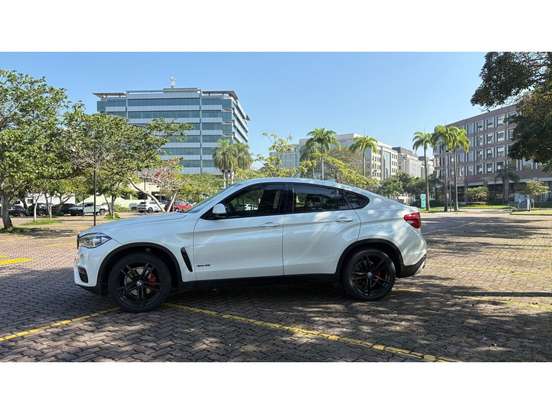 BMW-X6-3.0 35I 4X4 COUPÉ 6 CILINDROS 24V GASOLINA 4P AUTOMÁTICO BMW-X6-2015