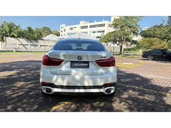 BMW-X6-3.0 35I 4X4 COUPÉ 6 CILINDROS 24V GASOLINA 4P AUTOMÁTICO BMW-X6-2015