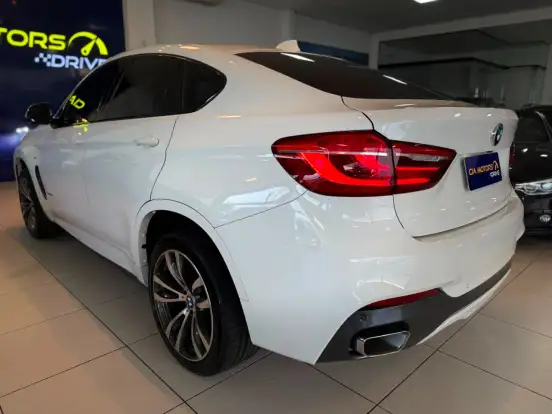 BMW-X6-4.4 M SPORT 4X4 COUPÉ V8 32V BI-TURBO GASOLINA 4P AUTOMÁTICO BMW-X6-2015