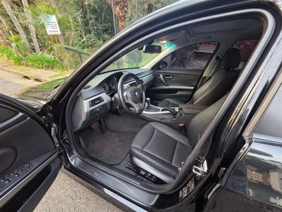 BMW-320i-2.0 16V GASOLINA 4P AUTOMÁTICO BMW-320i-2006
