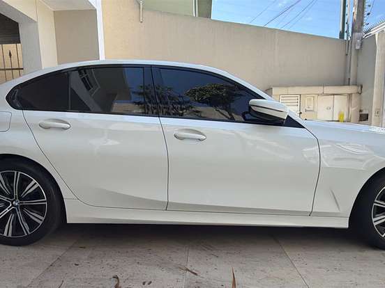 BMW-320i-2.0 16V TURBO GASOLINA GP AUTOMÁTICO BMW-320i-2020