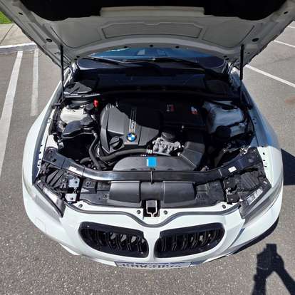 BMW-335i-2011