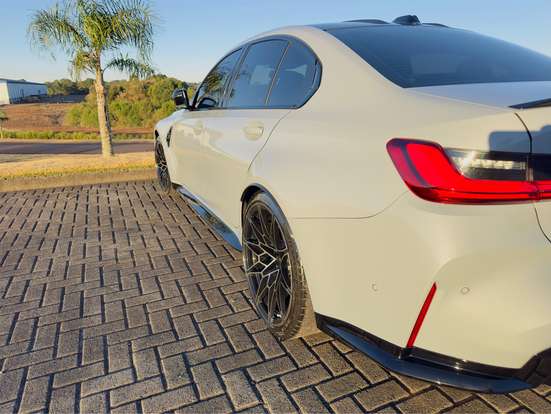 BMW-M3-2022