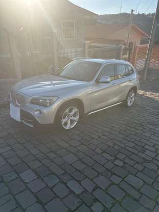 BMW-X1-2012