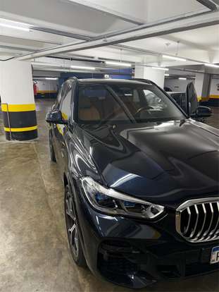 BMW-X5-2022