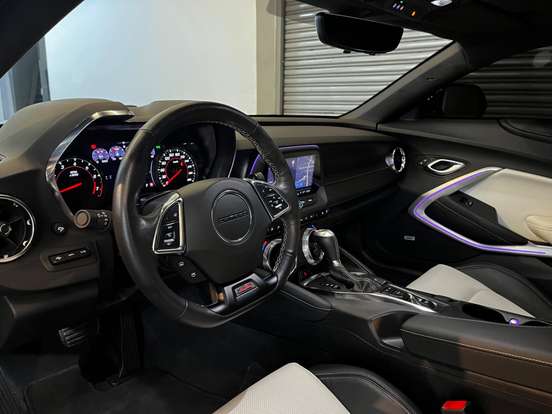 CHEVROLET-CAMARO-2023