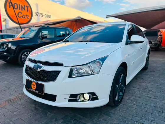 CHEVROLET CRUZE 1.8 LTZ SPORT6 16V FLEX 4P AUTOMÁTICO CHEVROLET CRUZE 1.8 LTZ SPORT6 16V FLEX 4P AUTOMÁTICO