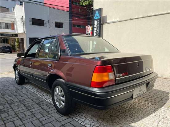 CHEVROLET-MONZA-2.0 EFI SL/E 8V GASOLINA 2P MANUAL CHEVROLET-MONZA-1993