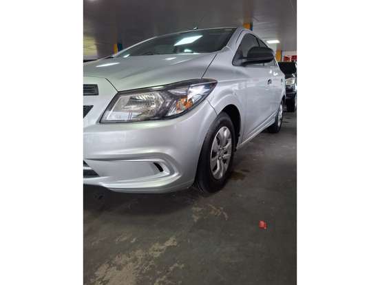 CHEVROLET-ONIX-2018