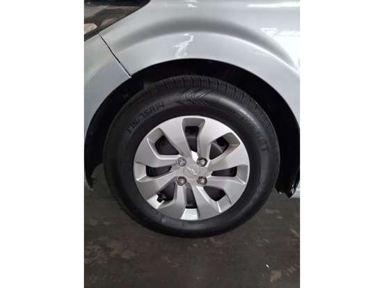 CHEVROLET-ONIX-1.0 MPFI JOY 8V FLEX 4P MANUAL CHEVROLET-ONIX-2018