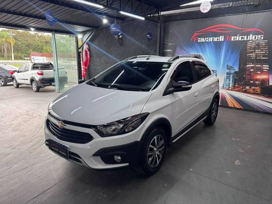 CHEVROLET ONIX 1.4 MPFI ACTIV 8V FLEX 4P AUTOMÁTICO