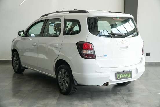 CHEVROLET-SPIN-2017