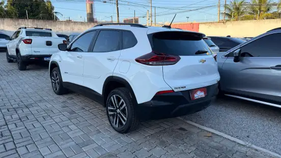 CHEVROLET-TRACKER-2024
