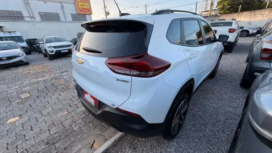 CHEVROLET-TRACKER-2024