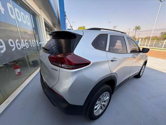 CHEVROLET-TRACKER-2022