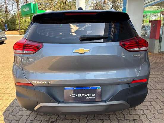 CHEVROLET-TRACKER-2022