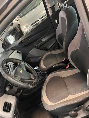CHEVROLET-ONIX-2014