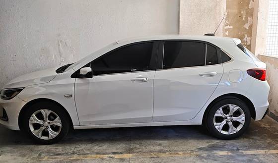 CHEVROLET ONIX 1.0 TURBO FLEX PREMIER AUTOMÁTICO