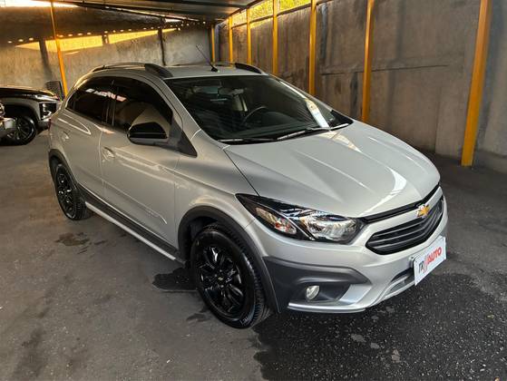 CHEVROLET ONIX 1.4 MPFI ACTIV 8V FLEX 4P MANUAL