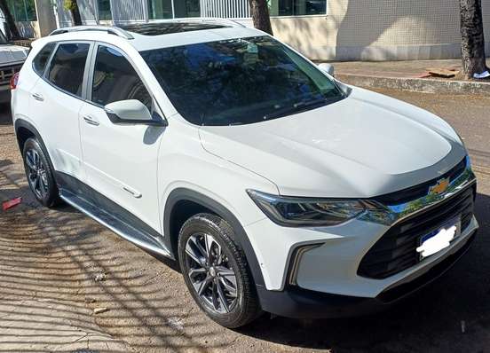 CHEVROLET-TRACKER-2024