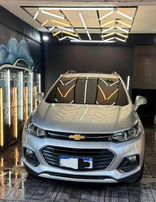 CHEVROLET-TRACKER-2018